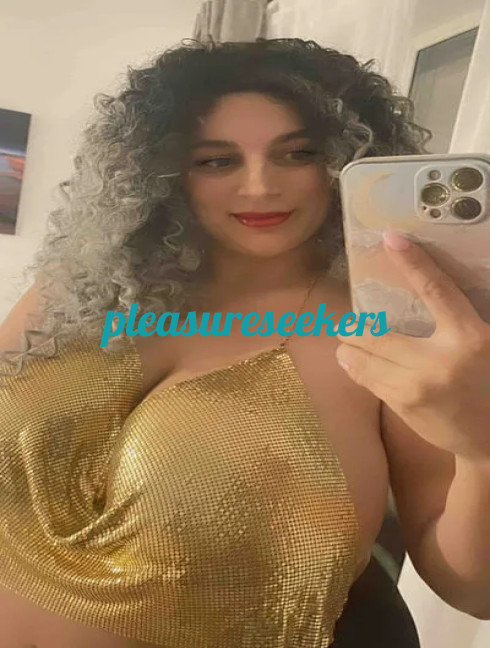 {@$pp->phone.' '.@$pp->name.'-Escort '.@$pp->city->name.' -Pleasure Seekers'}}